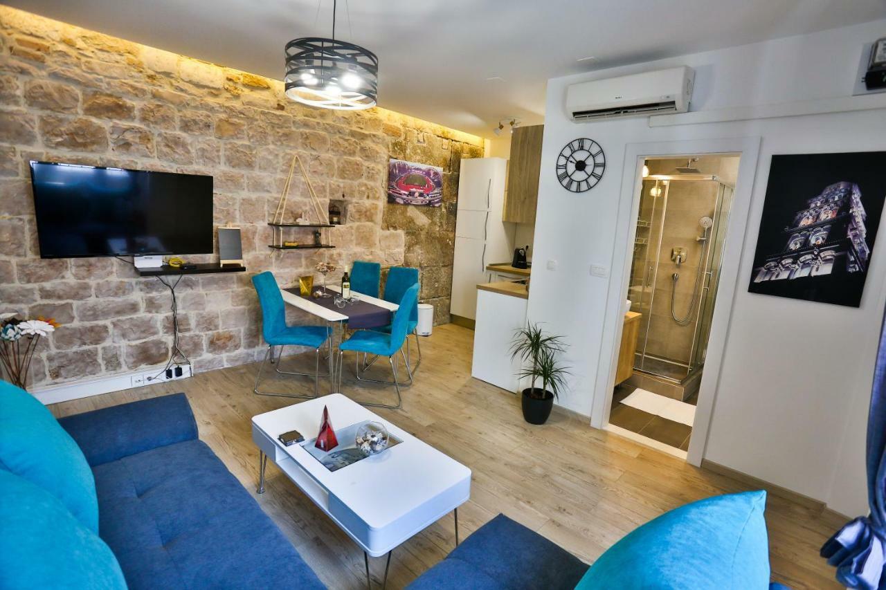 Apartament Tchiba In Diocletian'S Palace Split Zewnętrze zdjęcie