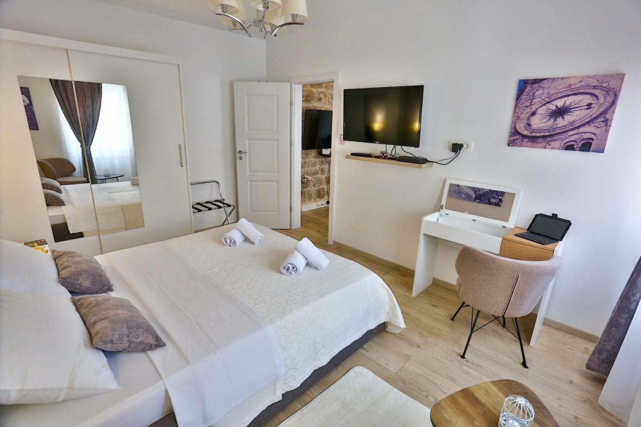 Apartament Tchiba In Diocletian'S Palace Split Zewnętrze zdjęcie