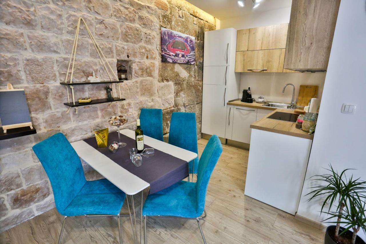 Apartament Tchiba In Diocletian'S Palace Split Zewnętrze zdjęcie